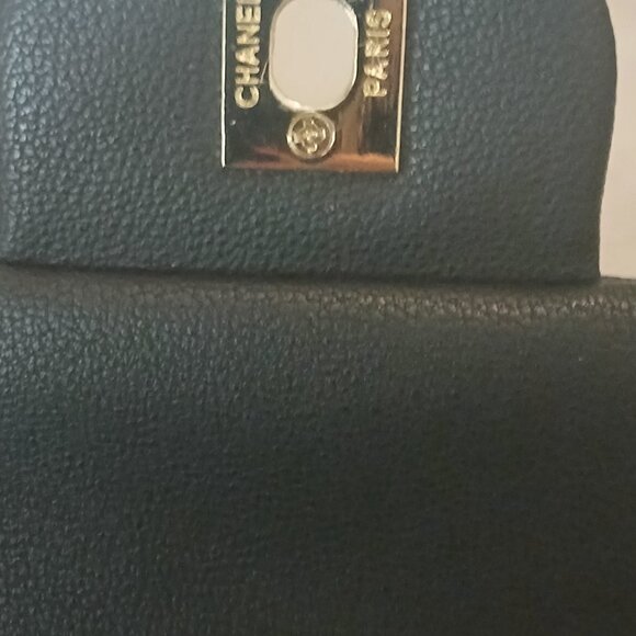 Chanel Classic Maxi - Picture 5 of 7